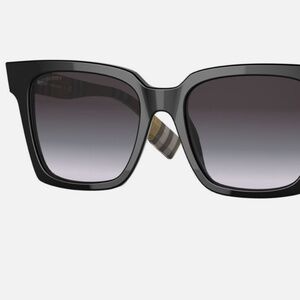 Burberry Sunglasss